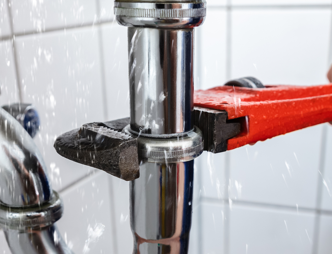 Plumber,Water,Pipe,Leak,Repair.,Bathroom,Leakage